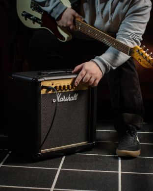 Гітарний комбопідсилювач Marshall MG15G Combo 89248 фото